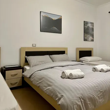 Family Hotel *
