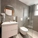 Family Hotel Ksamil