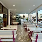 Family Ksamil